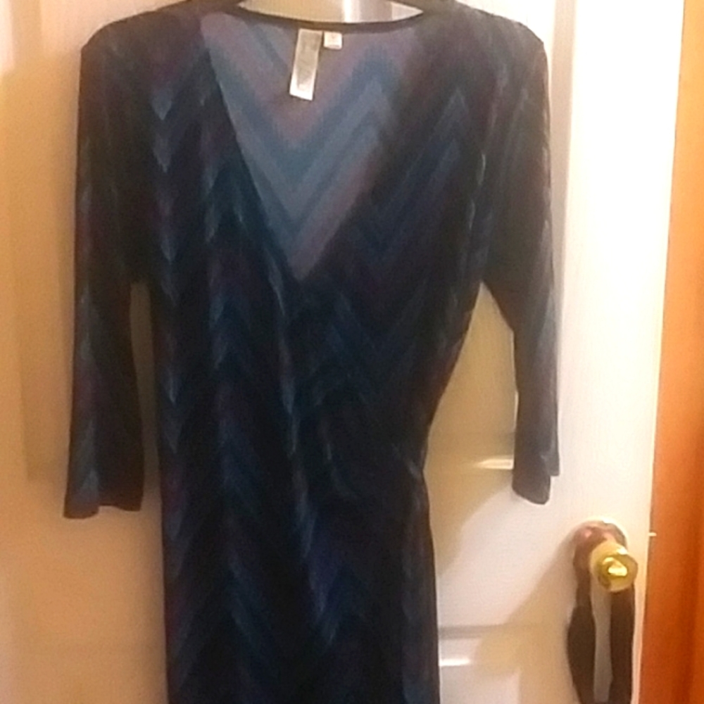 Ladies Emma & Michele sz medium long sleeve wrap dress.